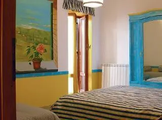 La Dei Castelli Bed and Breakfast 3*